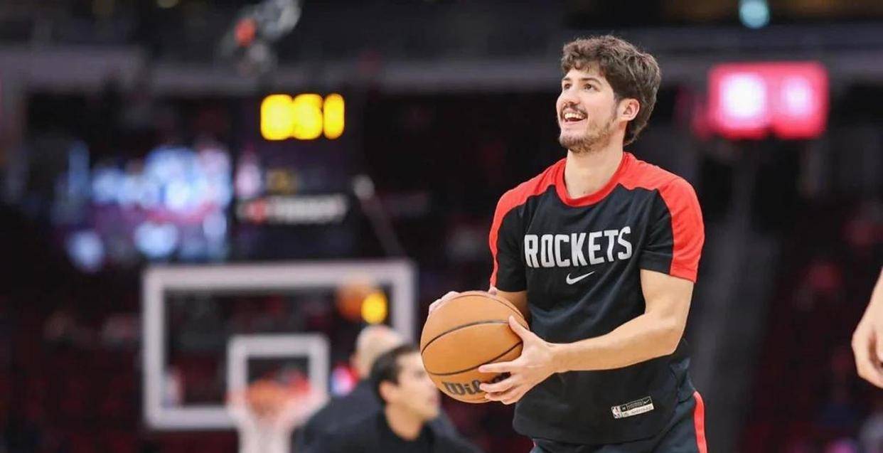 九游互动体验_篮网年轻球员信心提升